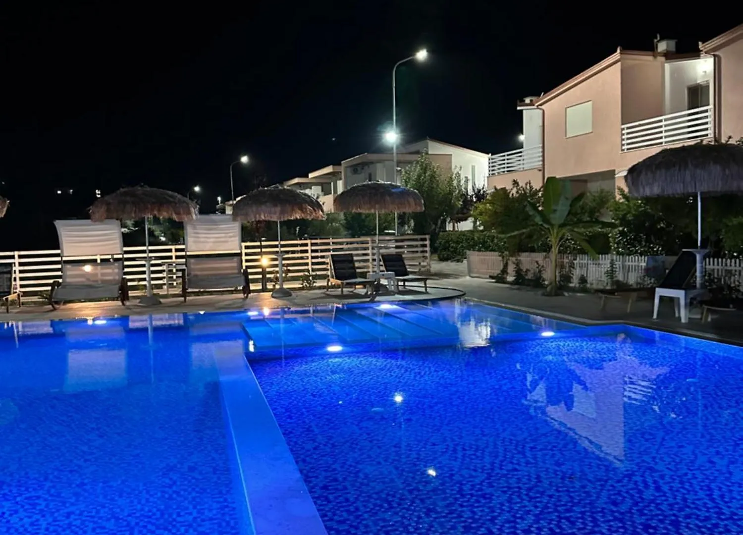 Tea Residence, Gjiri I Lalzit Apartments Durres 0*,  Albania