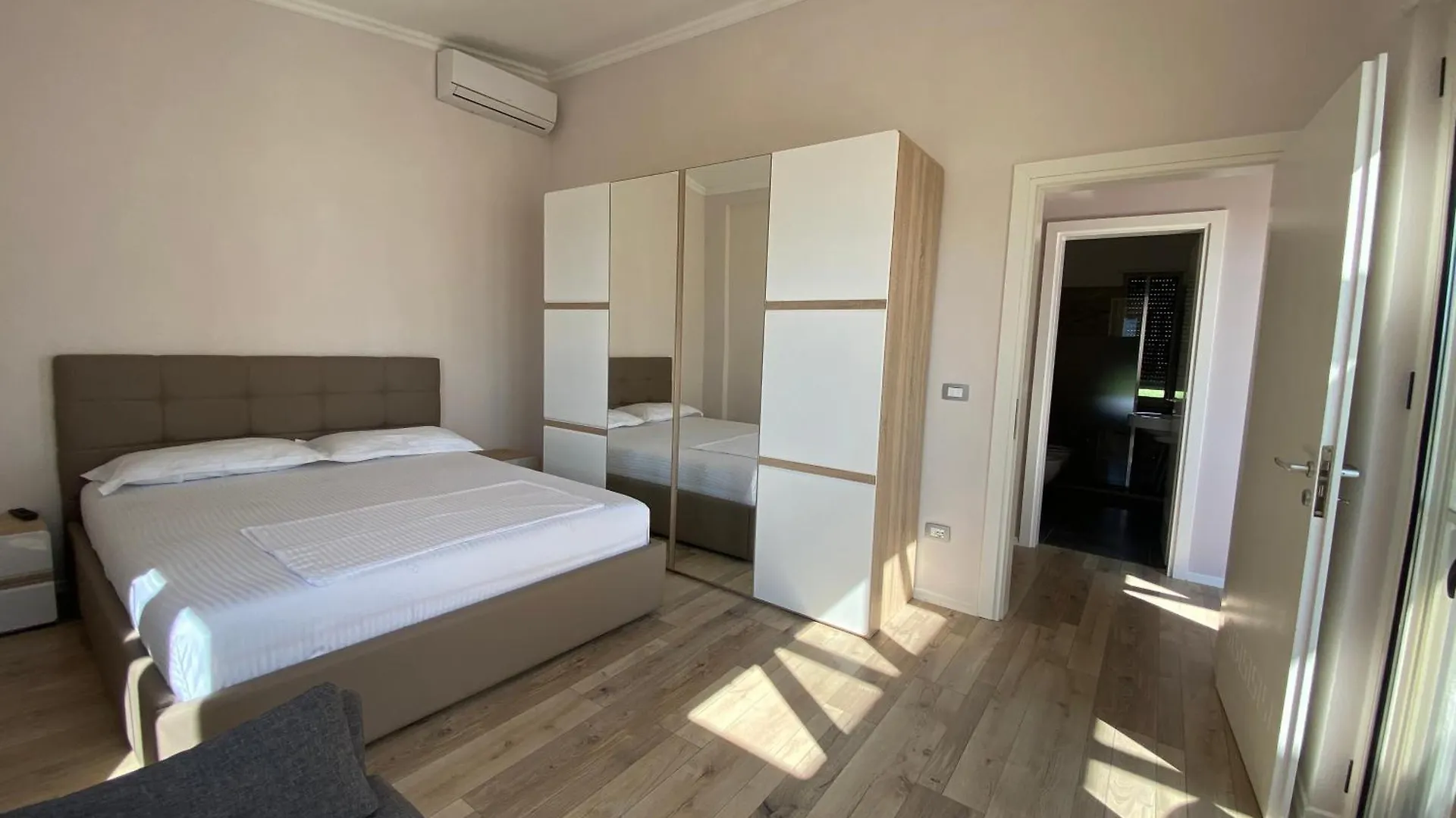 Tea Residence, Gjiri I Lalzit Apartments Durres Albania