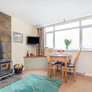 https://journeyman-loft.yorkshirehotels.net